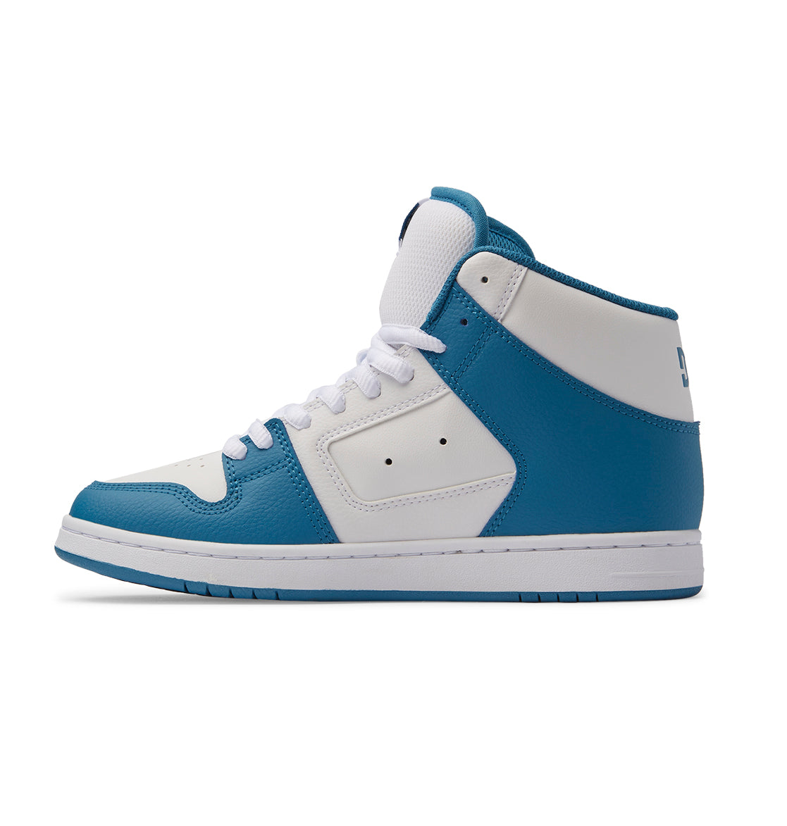 adjs100164_dcshoes_bwt-7.jpg