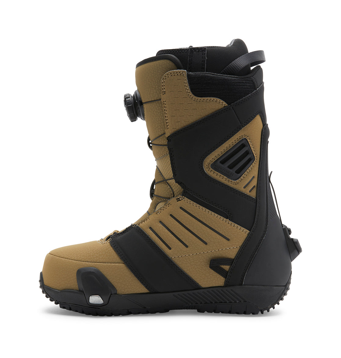 adyo100076_dcshoes_bbc_frt3.jpg