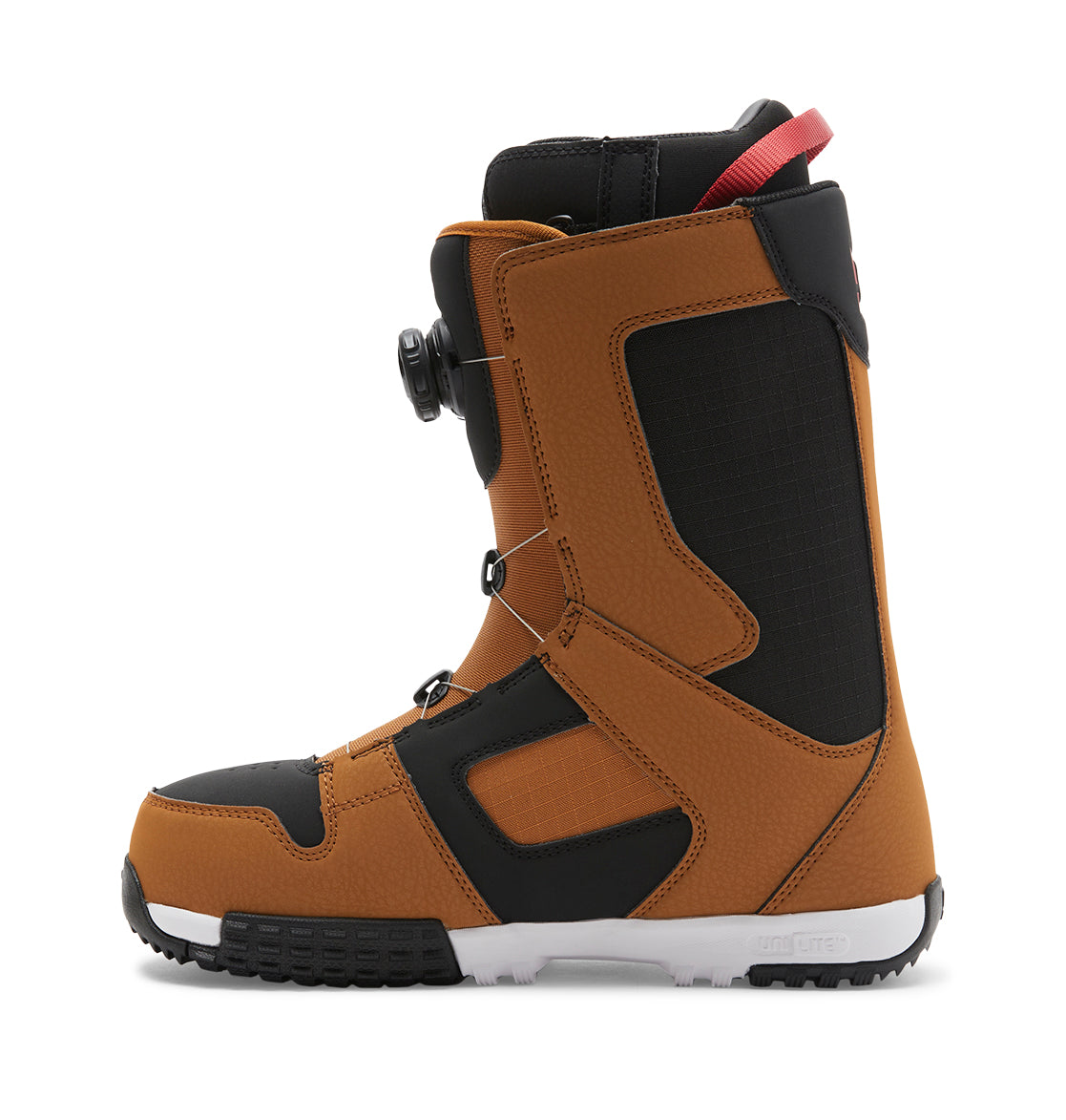 adyo100079_dcshoes_wea_frt3.jpg